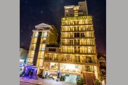 Gold Hotel