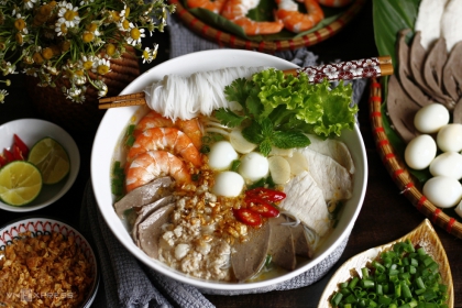 Vietnamese rice noodles (Hủ Tiếu)