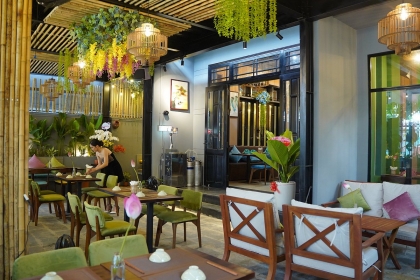 Non La Restaurant Non La Restaurant